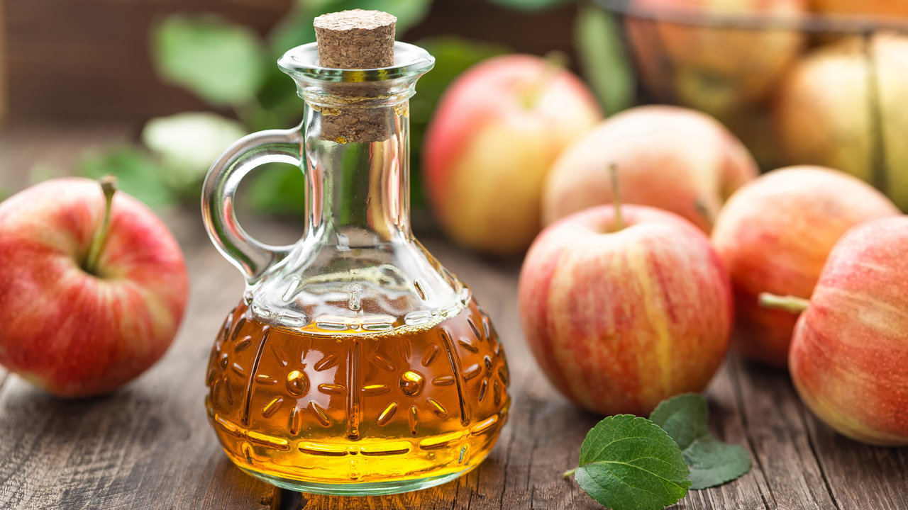 4 unexpected health benefits of apple cider vinegar