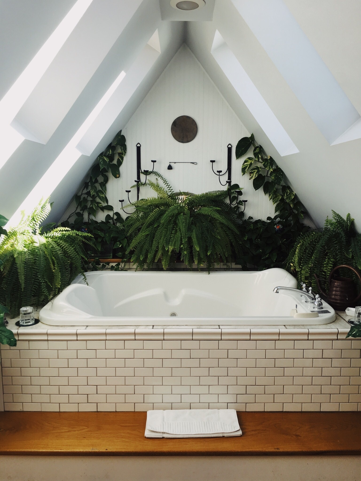 Why the Bathroom Should Be Your #1 Place to Relax