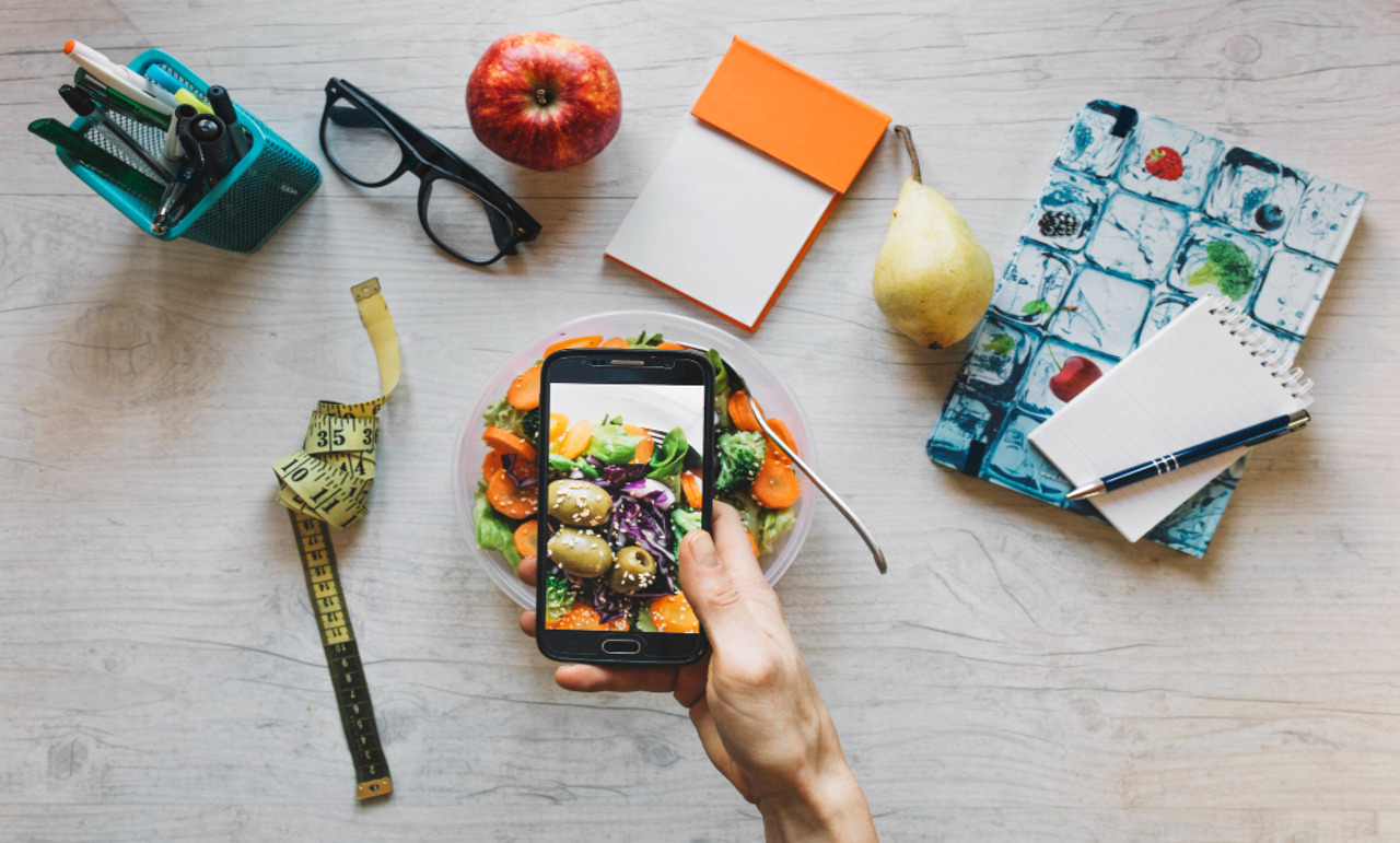 7 New Diet Apps That Prove the Future of Weight Loss Is Now