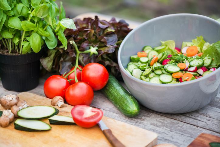 Waarom je je wekelijkse afhaalmaaltijd moet inruilen voor HelloFresh